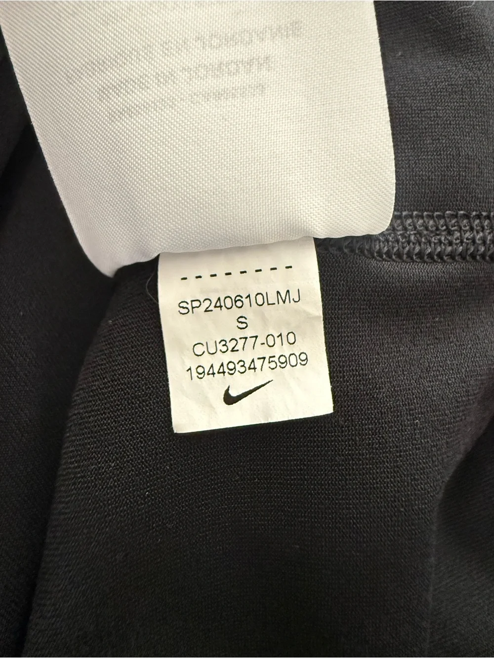 Nike Women’s Black Long-Sleeve Dri-FIT Training Top Small